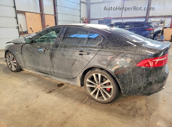 SAJAM4FV7JCP17161 2018 JAGUAR XF Black Tył lewy