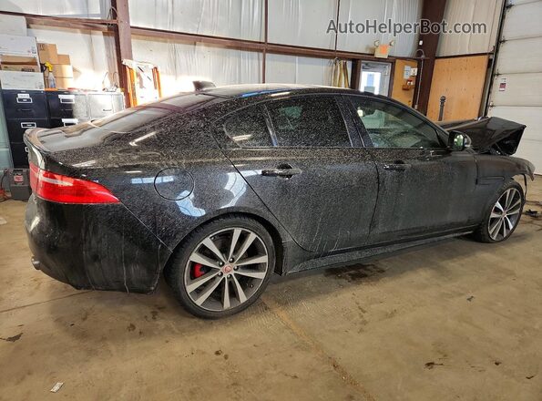SAJAM4FV7JCP17161 2018 JAGUAR XF Black Tył prawy