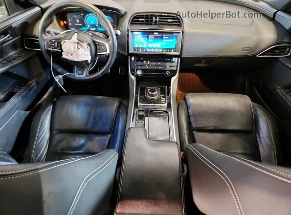 SAJAM4FV7JCP17161 2018 JAGUAR XF Black Widok deski rozdzielczej