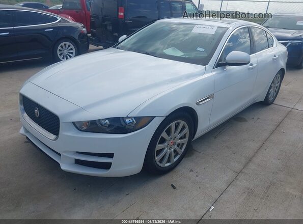 SAJAS4FX6KCP52671 2019 JAGUAR XF White 