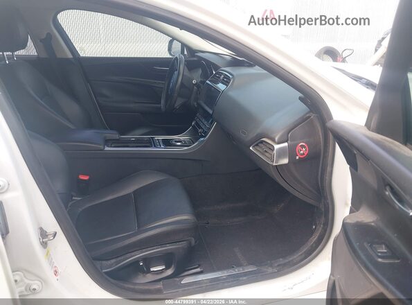 SAJAS4FX6KCP52671 2019 JAGUAR XF White 