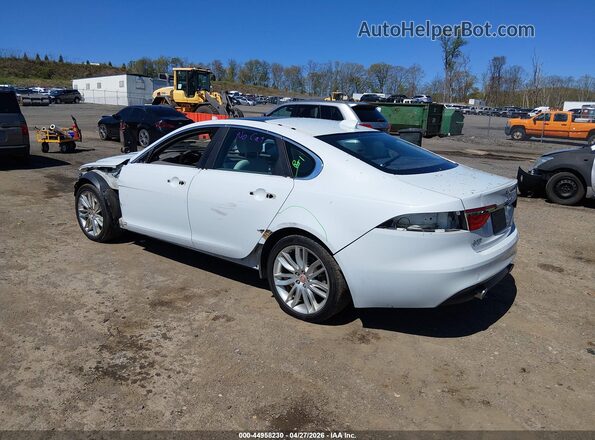 SAJBK4BVXGCY12970 2016 JAGUAR XF White 