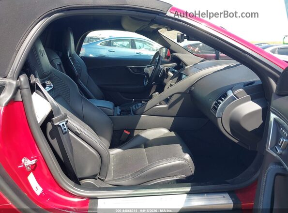 SAJD55FE4MCK69661 2021 JAGUAR F-TYPE Red Вид наклейки з VIN-кодом