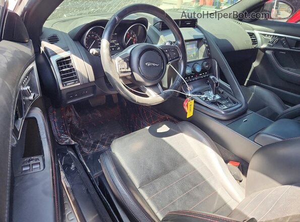 SAJDK1FV3JCK48488 2018 JAGUAR F-TYPE Red წინა პანელის ხედი