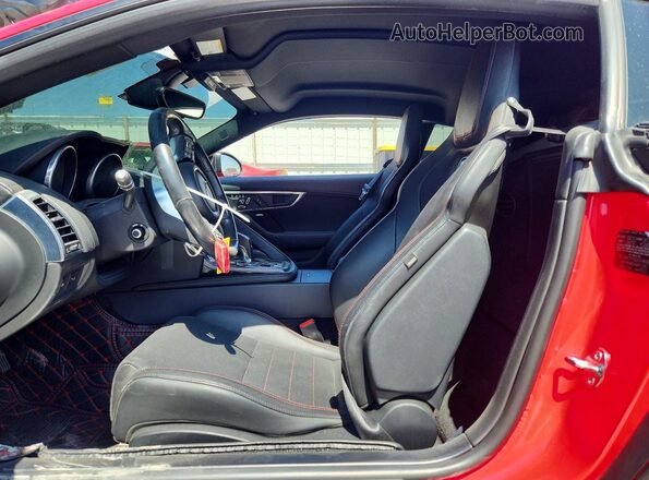 SAJDK1FV3JCK48488 2018 JAGUAR F-TYPE Red წინა სალონის ხედი