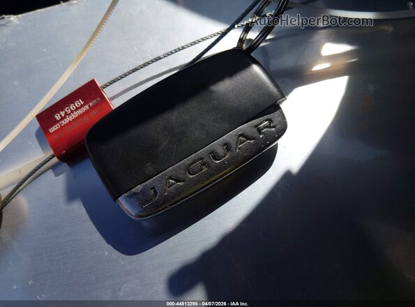 SAJWA1C74G8W03004 2016 JAGUAR XJ Silver Vista del salpicadero