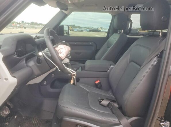 SALEJ6EX2P2160447 2023 LAND ROVER DEFENDER Черный Вид салона спереди