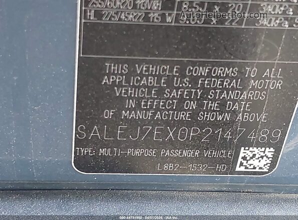 SALEJ7EX0P2147489 2023 LAND ROVER DEFENDER Light Blue ძრავის განყოფილების ხედი