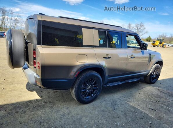 SALEJFEU0S2433013 2025 LAND ROVER DEFENDER Gold Trasero derecho