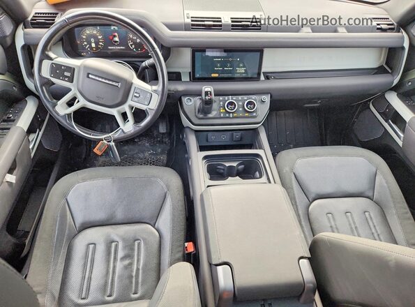 SALEP7RU5M2037130 2021 LAND ROVER DEFENDER Green Dashboard view