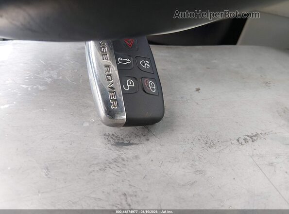 SALGS2FE0HA351982 2017 LAND ROVER RANGE ROVER White Widok deski rozdzielczej