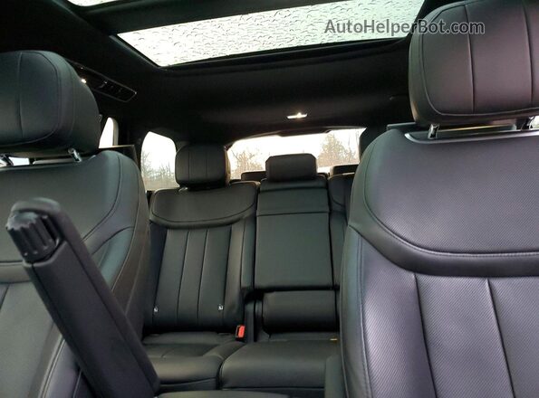 SALKPBE74PA021629 2023 LAND ROVER RANGE Black უკანა სავარძლების ხედი