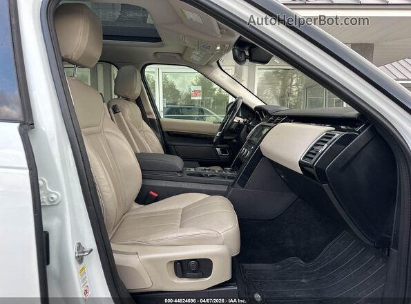 SALRG2RV7K2412963 2019 LAND ROVER DISCOVERY White Вид салону спереду