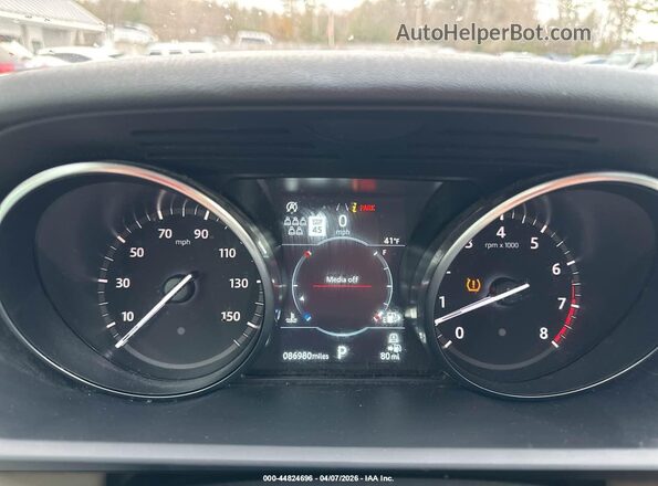 SALRG2RV7K2412963 2019 LAND ROVER DISCOVERY White Вид задніх сидінь