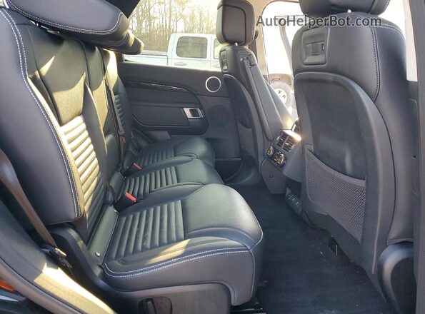 SALRJ2EX5R2497059 2024 LAND ROVER DISCOVERY Black Rear seats view