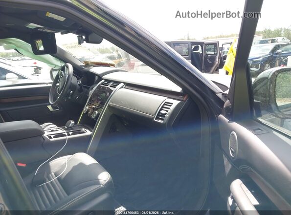 SALRL4EU7R2490397 2024 LAND ROVER DISCOVERY Gray Vista interior delantera