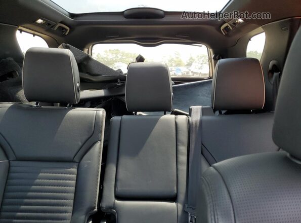 SALRT2RK1JA075518 2018 LAND ROVER DISCOVERY Black Rear seats view