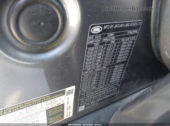 SALYL2FV0KA213335 2019 LAND ROVER RANGE ROVER VELAR Gray ძრავის განყოფილების ხედი