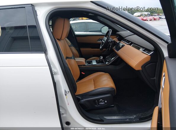 SALYM2FU3MA306423 2021 LAND ROVER RANGE ROVER VELAR White Widok wnętrza z przodu
