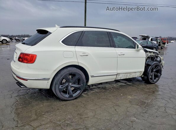 SJAAM2ZV1KC024006 2019 BENTLEY BENTAYGA White Задня права чверть