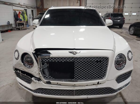 SJAAM2ZV8KC027341 2019 BENTLEY BENTAYGA Белый Вид щитка приборов