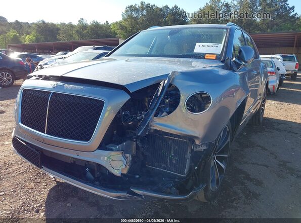 SJAAM2ZV9KC025341 2019 BENTLEY BENTAYGA Silver წინა ხედი