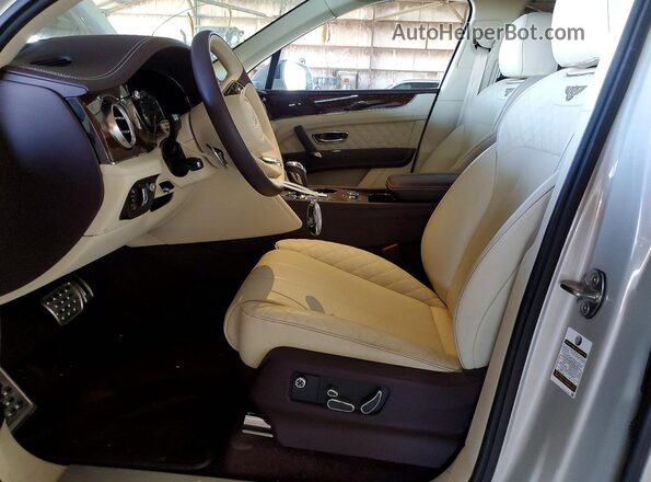 SJAAM2ZVXLC030209 2020 BENTLEY BENTAYGA Beige Front interior view