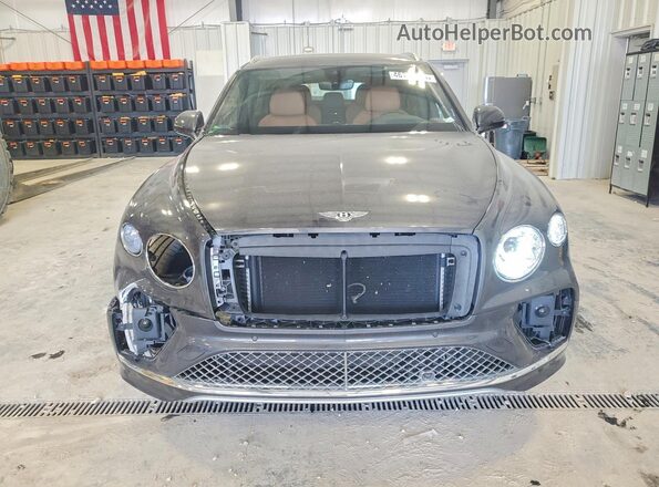 SJAHT2ZV0PC020005 2023 BENTLEY BENTAYGA Gray Widok z przodu