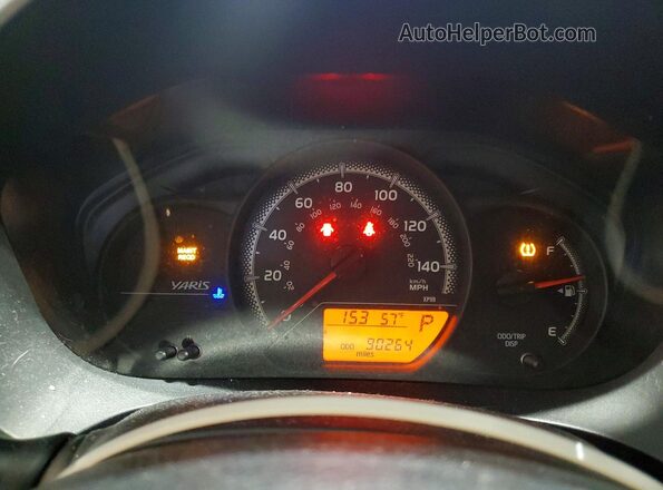 VNKKTUD3XGA062044 2016 TOYOTA YARIS Blue Instrument cluster view