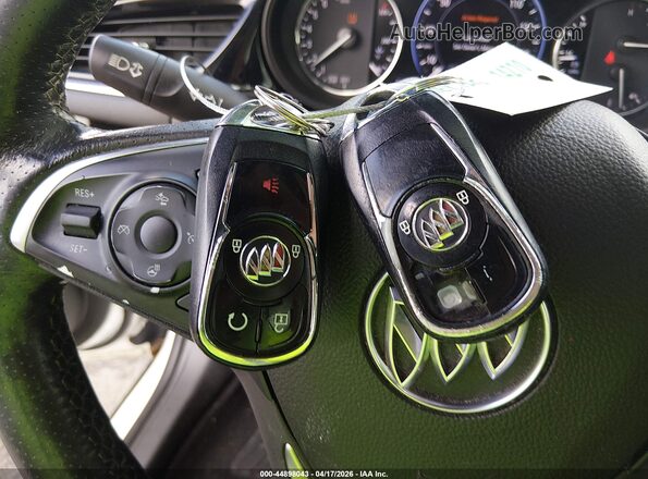 W04GS6SS6L1004959 2020 BUICK REGAL White Dashboard view