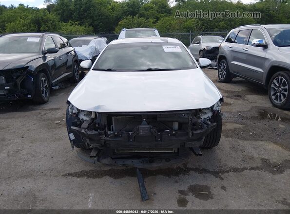 W04GS6SS6L1004959 2020 BUICK REGAL White Rear interior view