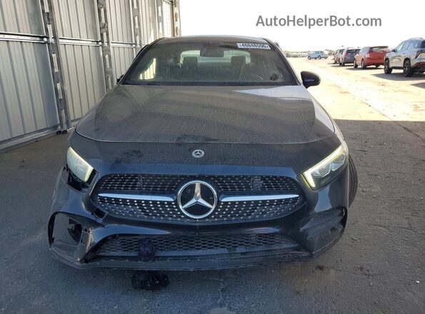 W1K3G4EB3NJ372482 2022 MERCEDES-BENZ A Black Widok z przodu