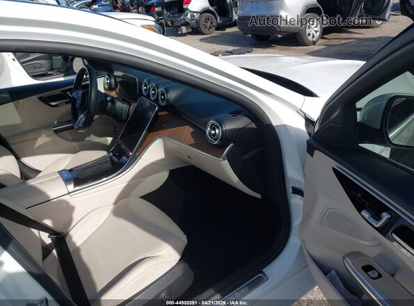 W1KAF4GB7PR083536 2023 MERCEDES-BENZ C-CLASS White Front interior view
