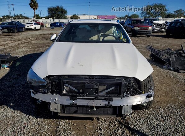 W1KAF4HB3RR184106 2024 MERCEDES-BENZ C White Դիմացի տեսք