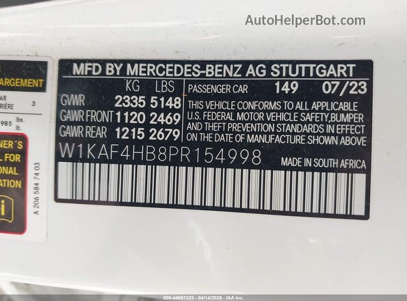 W1KAF4HB8PR154998 2023 MERCEDES-BENZ C-CLASS White Vista del compartimento del motor