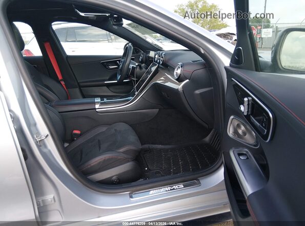 W1KAF8HB5RR201298 2024 MERCEDES-BENZ AMG C 43 Silver Widok wnętrza z przodu