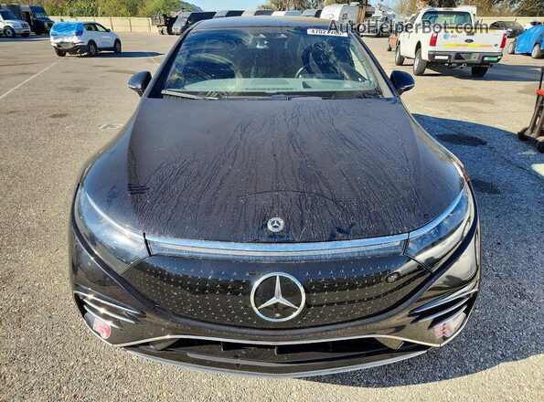 W1KCG2DB5NA018758 2022 MERCEDES-BENZ EQS Black Вид спереду