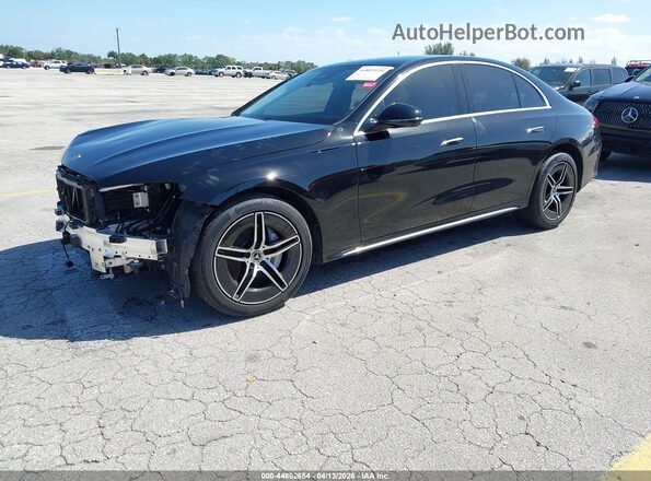 W1KLF4HB3SA099019 2025 MERCEDES-BENZ E-CLASS Черный Передняя левая четверть