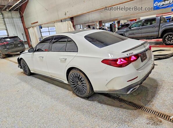 W1KLF4HB4TA242965 2026 MERCEDES-BENZ E White Trasero izquierdo