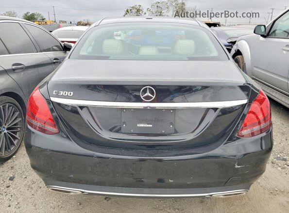 W1KWF8DB0LR579922 2020 MERCEDES-BENZ C Black Widok z tyłu