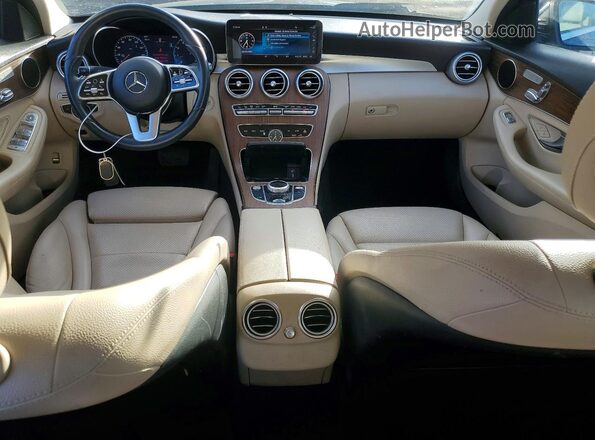 W1KWF8EB3LR582358 2020 MERCEDES-BENZ C Black Vista del salpicadero