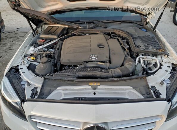W1KWF8EBXMR627894 2021 MERCEDES-BENZ C White Rear interior view