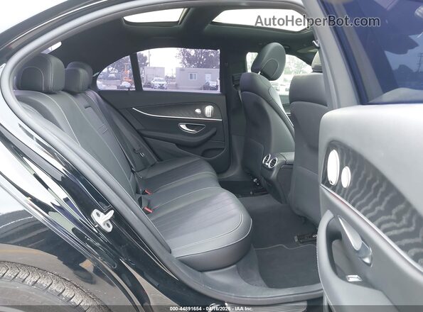 W1KZF8DB1PB185339 2023 MERCEDES-BENZ E Black Vista de la etiqueta del VIN