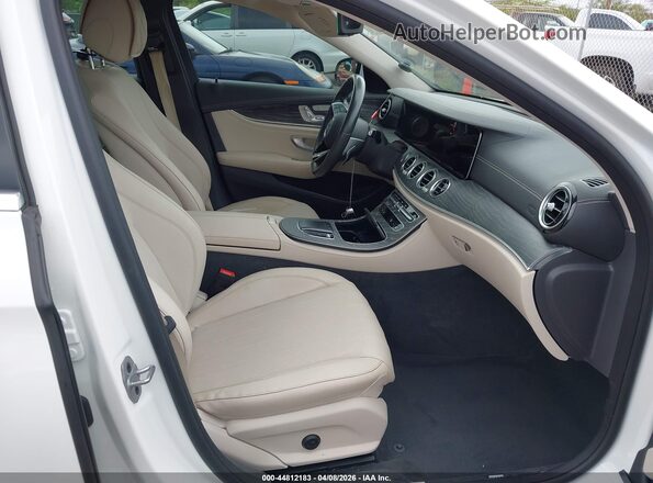 W1KZF8DB2MA920301 2021 MERCEDES-BENZ E-CLASS White Vista interior delantera