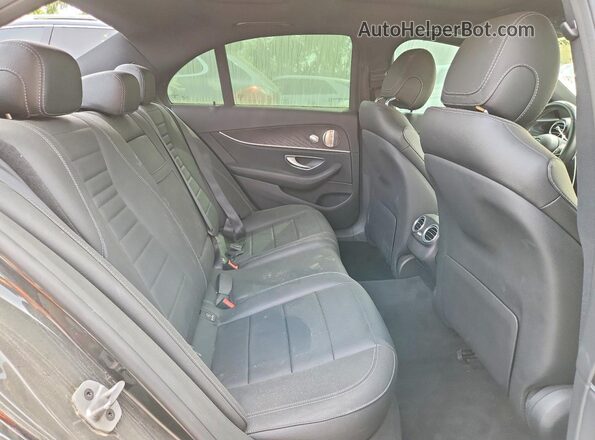 W1KZF8DB3NB098863 2022 MERCEDES-BENZ E Black უკანა სავარძლების ხედი