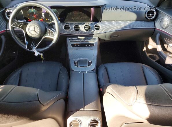 W1KZF8DB4NB034525 2022 MERCEDES-BENZ E Black Առջևի վահանակի տեսք