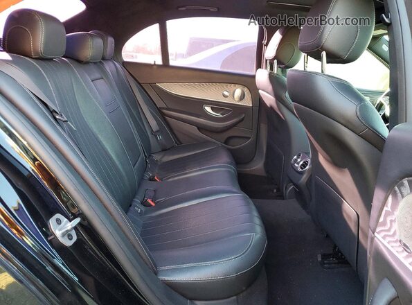 W1KZF8DB4NB034525 2022 MERCEDES-BENZ E Black Հետևի նստատեղերի տեսք