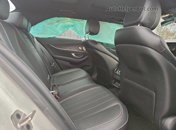 W1KZF8EB3PB115369 2023 MERCEDES-BENZ E White Vista de los asientos traseros