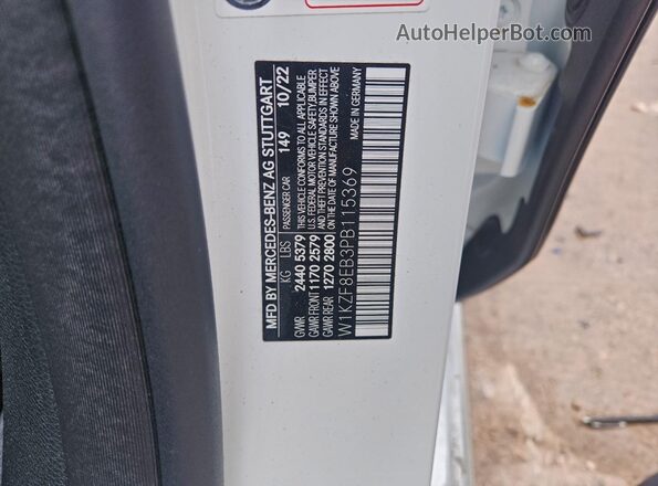 W1KZF8EB3PB115369 2023 MERCEDES-BENZ E White Vista del compartimento del motor