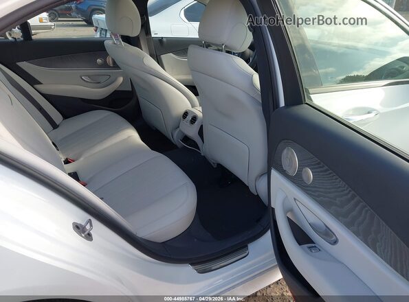 W1KZF8EB4PB111539 2023 MERCEDES-BENZ E-CLASS White Widok naklejki z numerem VIN